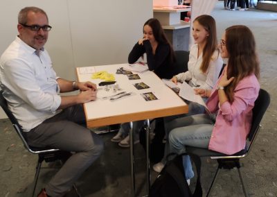 Ein Tag voller Perspektiven: Schülerinnen der Liebfrauenschule Geldern auf der Vocatium Berufsmesse